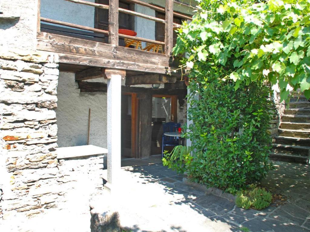 Villa Rustico Pult Someo Exterior foto