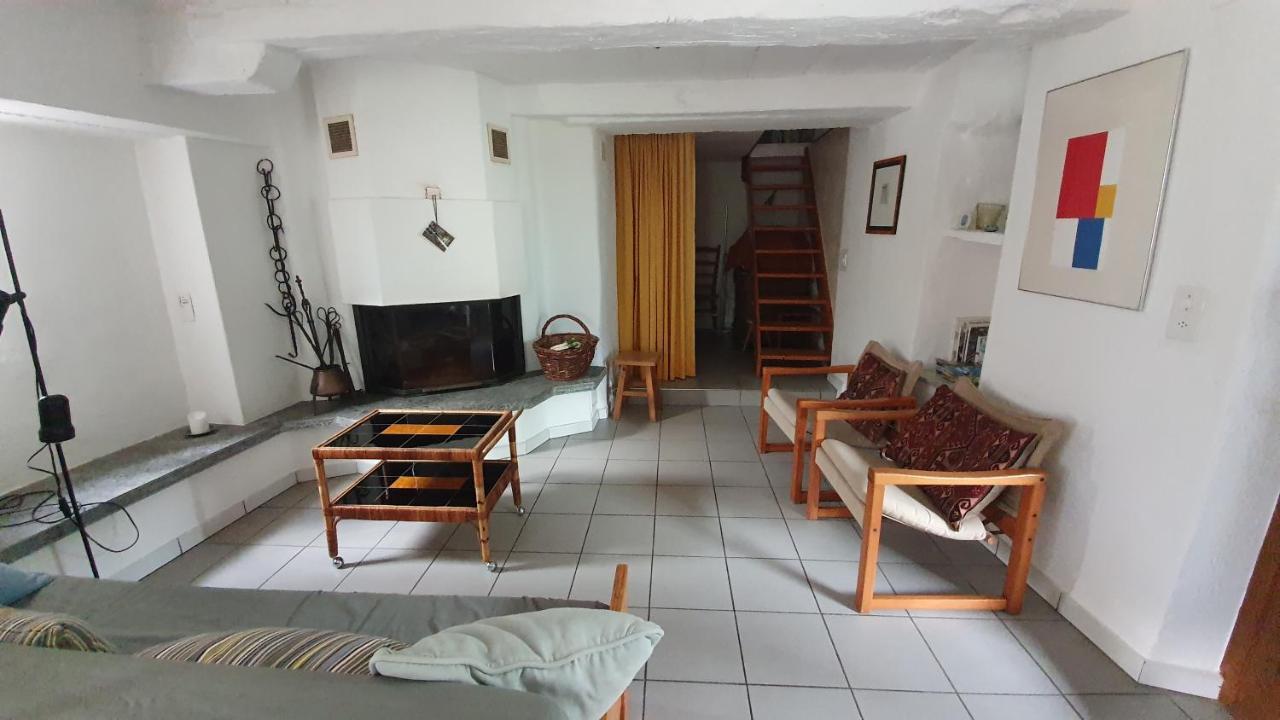Villa Rustico Pult Someo Exterior foto